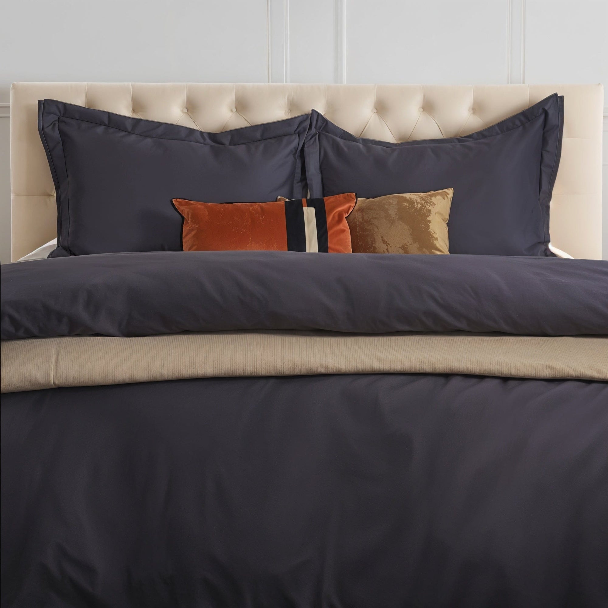 beddley Graphite Gray Easy-Change® Duvet Cover with three sided open easycare zipper