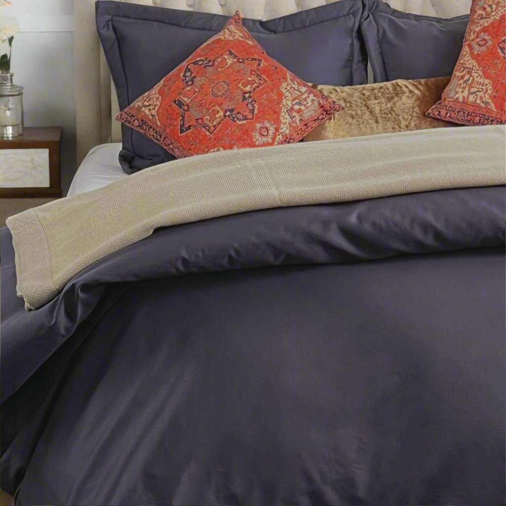 Graphite Gray Easy-Change Duvet Cover with three-sided open easycare zipper