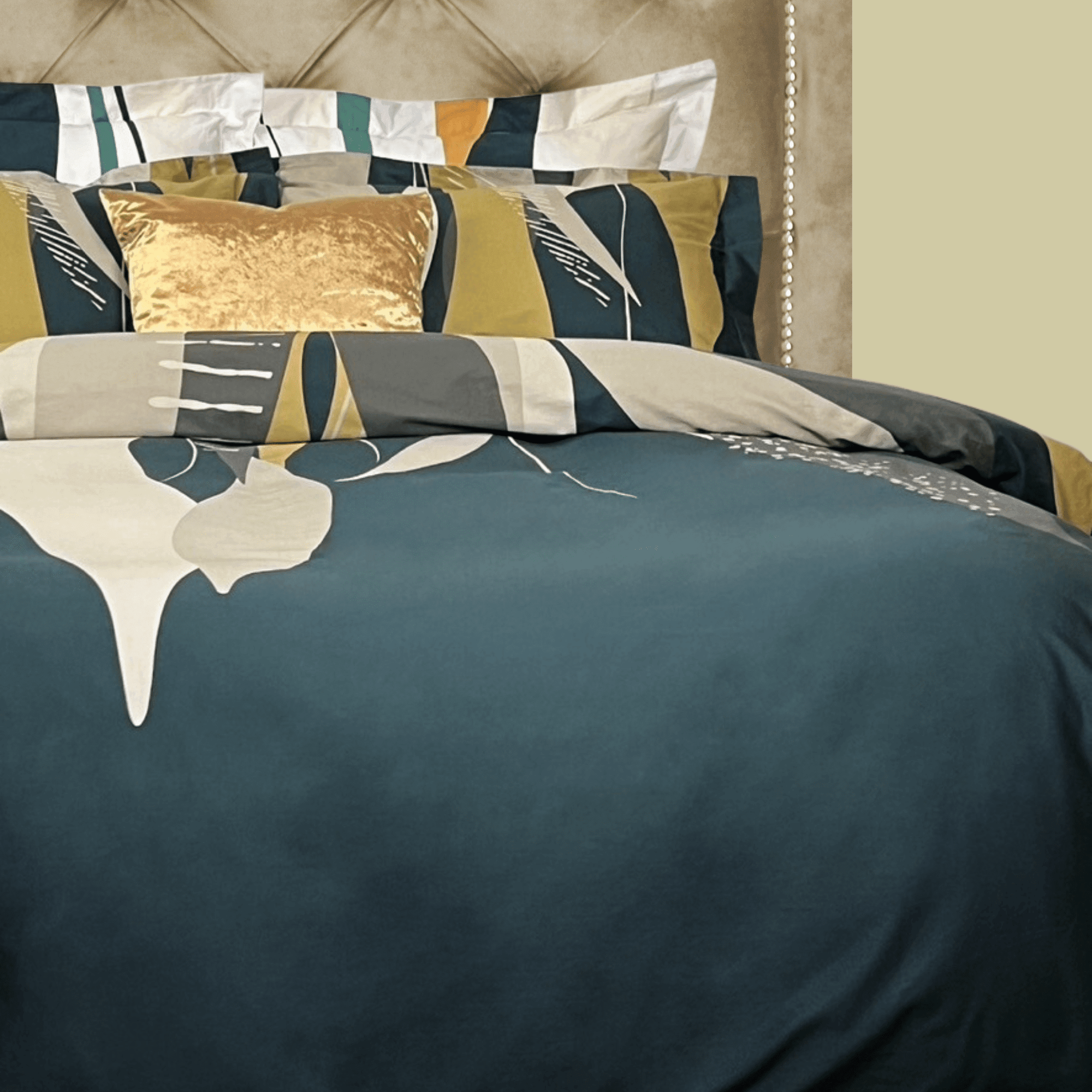 Beddley Easy Duvet Cover Hack with Three-Sided Zipper, As Seen on Shark Tank