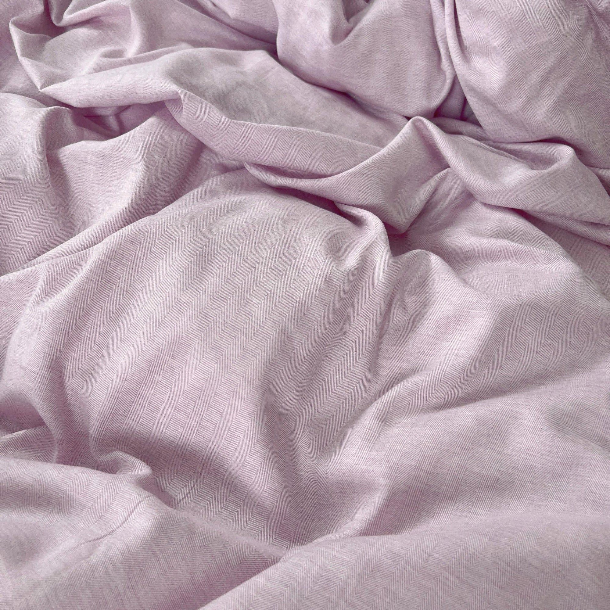 beddley Pink Easy-Change™ Duvet Cover - Herringbone with three sided open easycare zipper